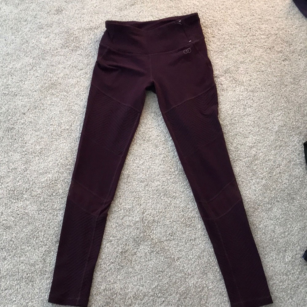 Calia purple Moro leggings with mesh panel- small
